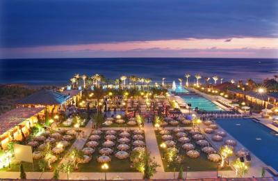 Luxury Resorts